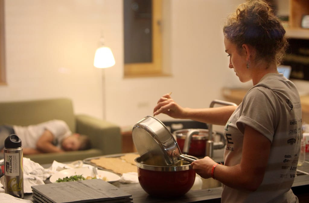 Woman Makes Amazing Dinner For Family After Day of Protesting Against the Patriarchy